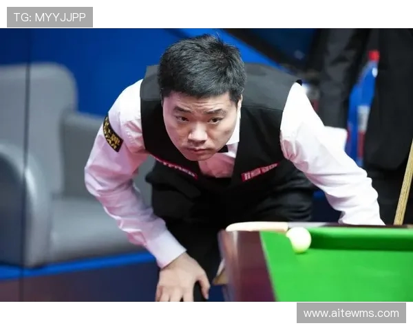 丁俊晖与颜丙涛激战正酣赛况分析与精彩瞬间回顾