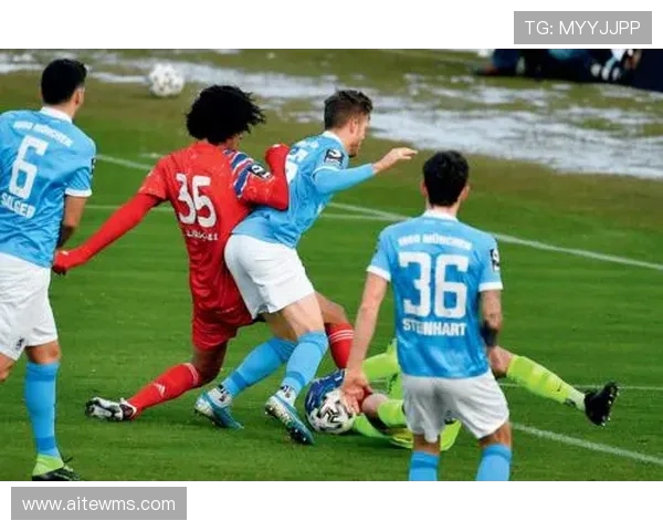 郭昊文：从青涩少年到篮球场上的闪耀新星的成长之路