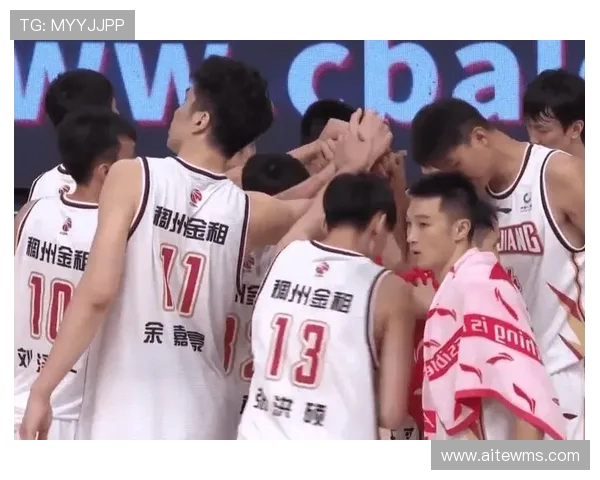 杭州羽毛球队以65分稳居精英赛积分榜首位展现强劲实力